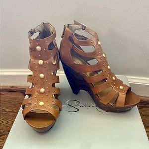 Jessica Simpson Keddar Brown Gold Wedges Platform Shoes Sandals sz 8 1/2 or 8.5